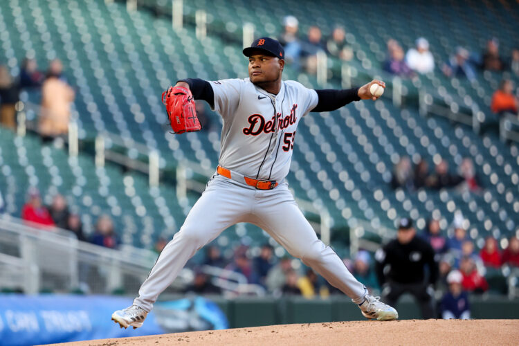 Twins score 6 runs against Valdez in first inning and hold off Tigers 8-6
